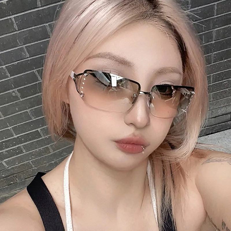 Nieuwe Punk One Piece Zonnebril Dames Merk Designer Zonnebril UV400 Unisex Tinten Mode Brillen Y2k Oculos De Sol_voghion.com