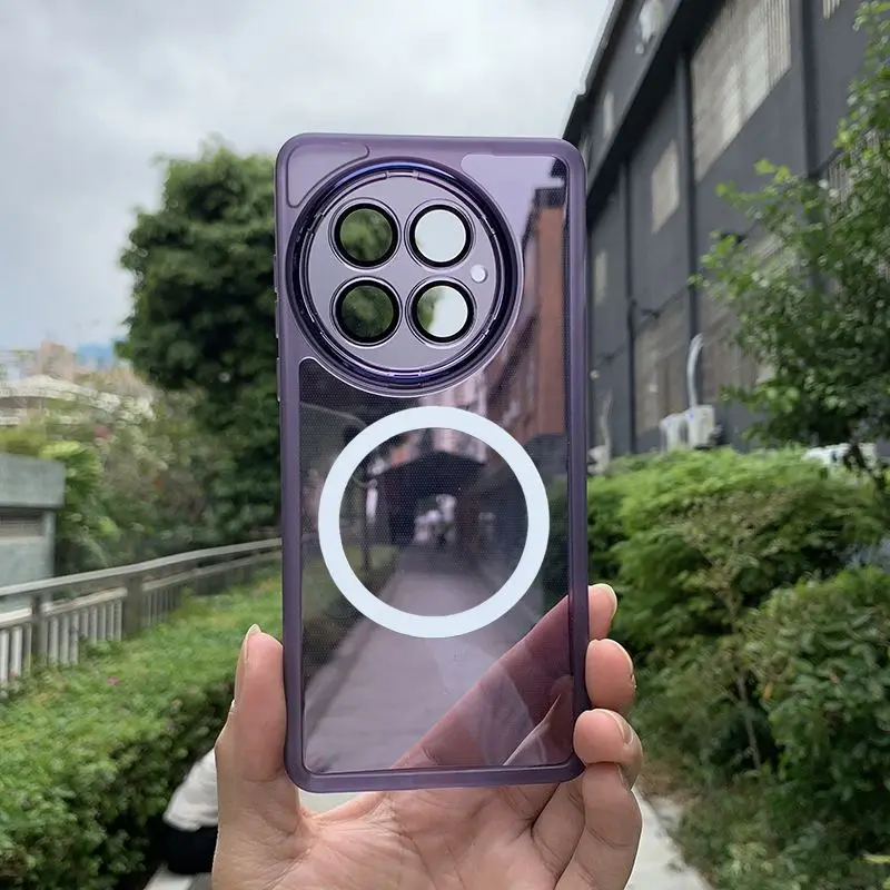 Luxury TPU Soft Silicone Magnetic Wireless Charging Case with Camera Protection and Shockproof Bumper
