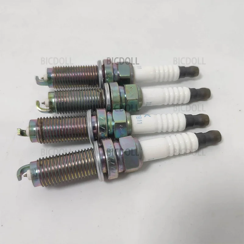 

4/6 PCS 1654 ILZKAR7B11 Iridium Spark Plug for Mercedes-Benz W204 C204 W212 Mazda 2 3 6 CX3 CX5 Toyota Corolla RAV4 Yaris Auris