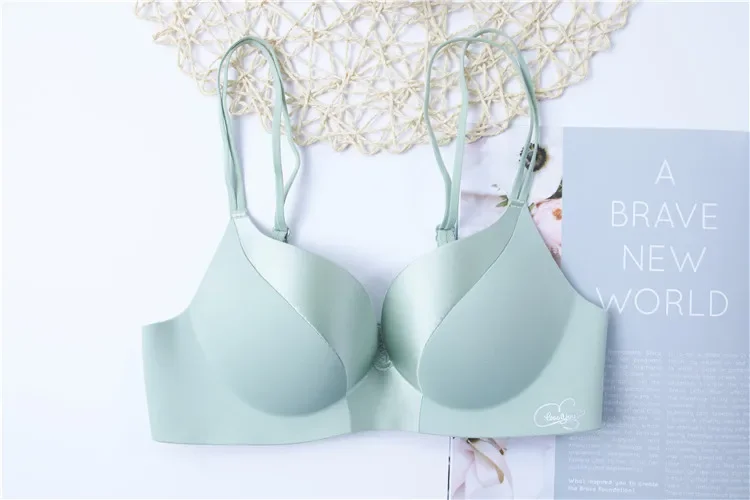 New Women's Sexy Bra Tight Bra Seamless Comfortable and Breathable Underwear Women's Close Fitting Underwear Seamless Bra