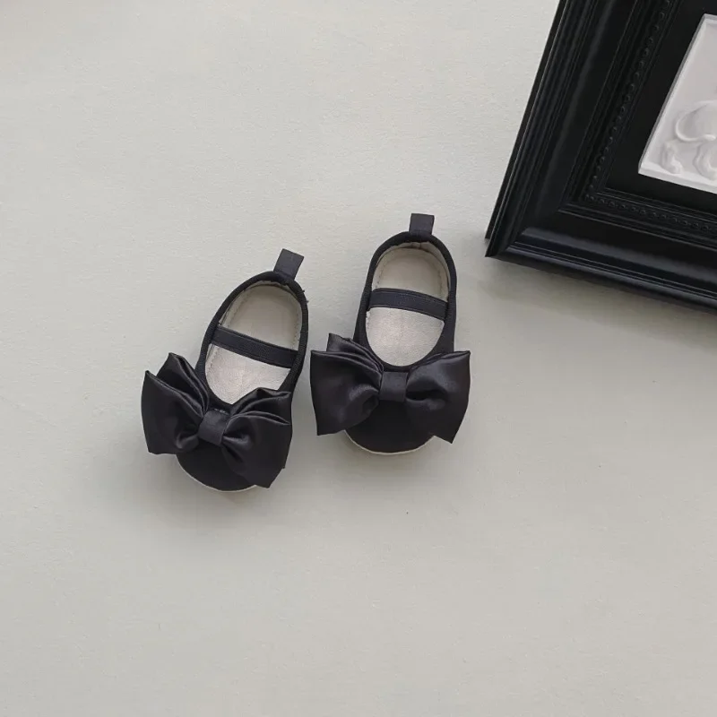 Baby Girls One Piece Shoes Bow Spring Autumn Antiskid Soft Sole Outdoor baby shoes