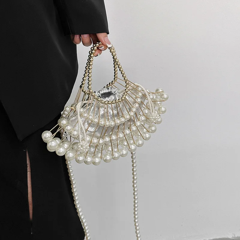 2024 New Retro Evening Handbags for Women Pearl Hollow Out Shoulder Bag Ladies Summer Luxury Fashion Party Cute Small Female Bag