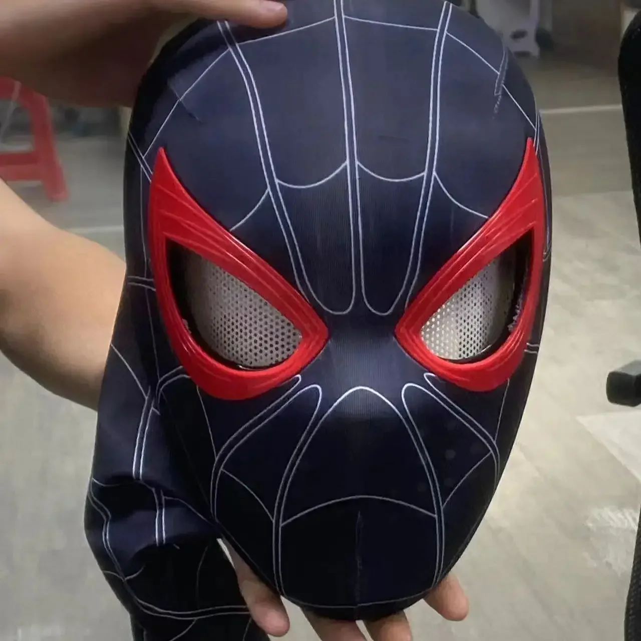 特製アクリルケース　スパイダーマン マスク　1/1 コレクション スパイダーマン マイルズ マスク あごコントロール 可動目