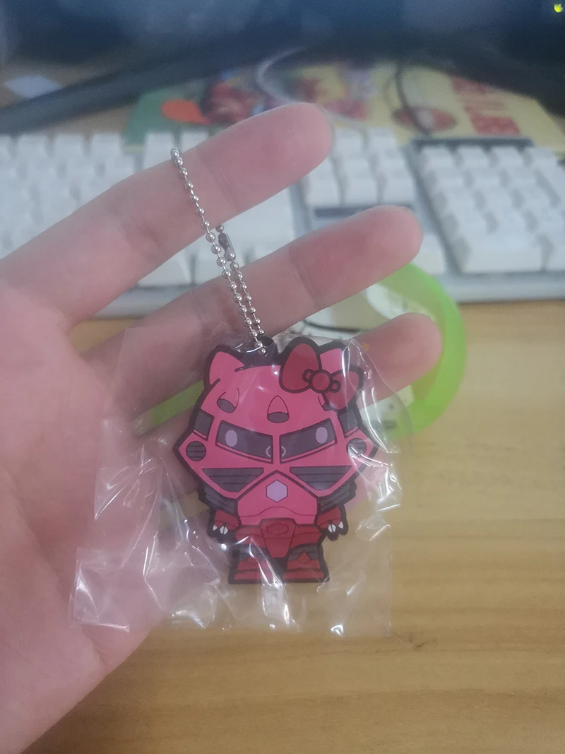 

Bandai Hello Kitty Cosplay Gundam Keychain Sanrio Kawaii Anime Figure Cute Kt Cat Figurine Backpack Pendant Toys Gift