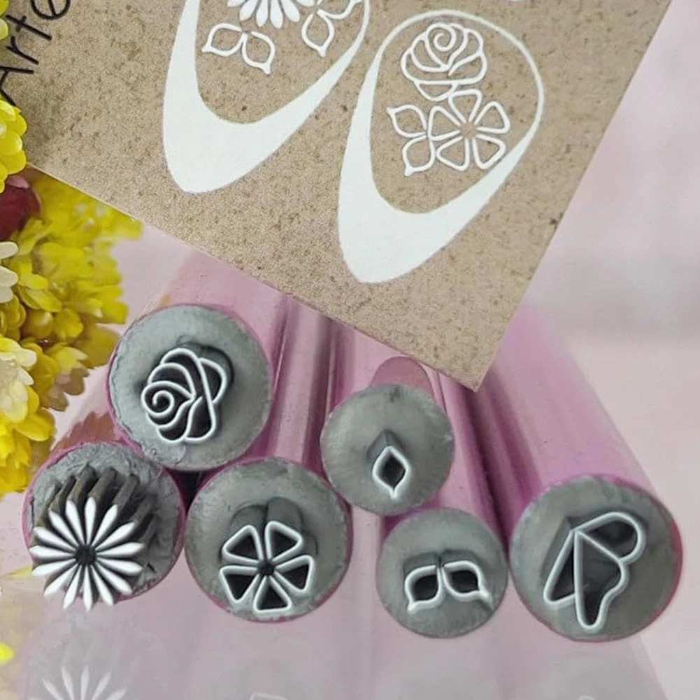 16Pcs Nail Art Stamp Pen Set Nail Art Stamper Kit with Different Patterns Dotting Tools Simple Design for Women Girls