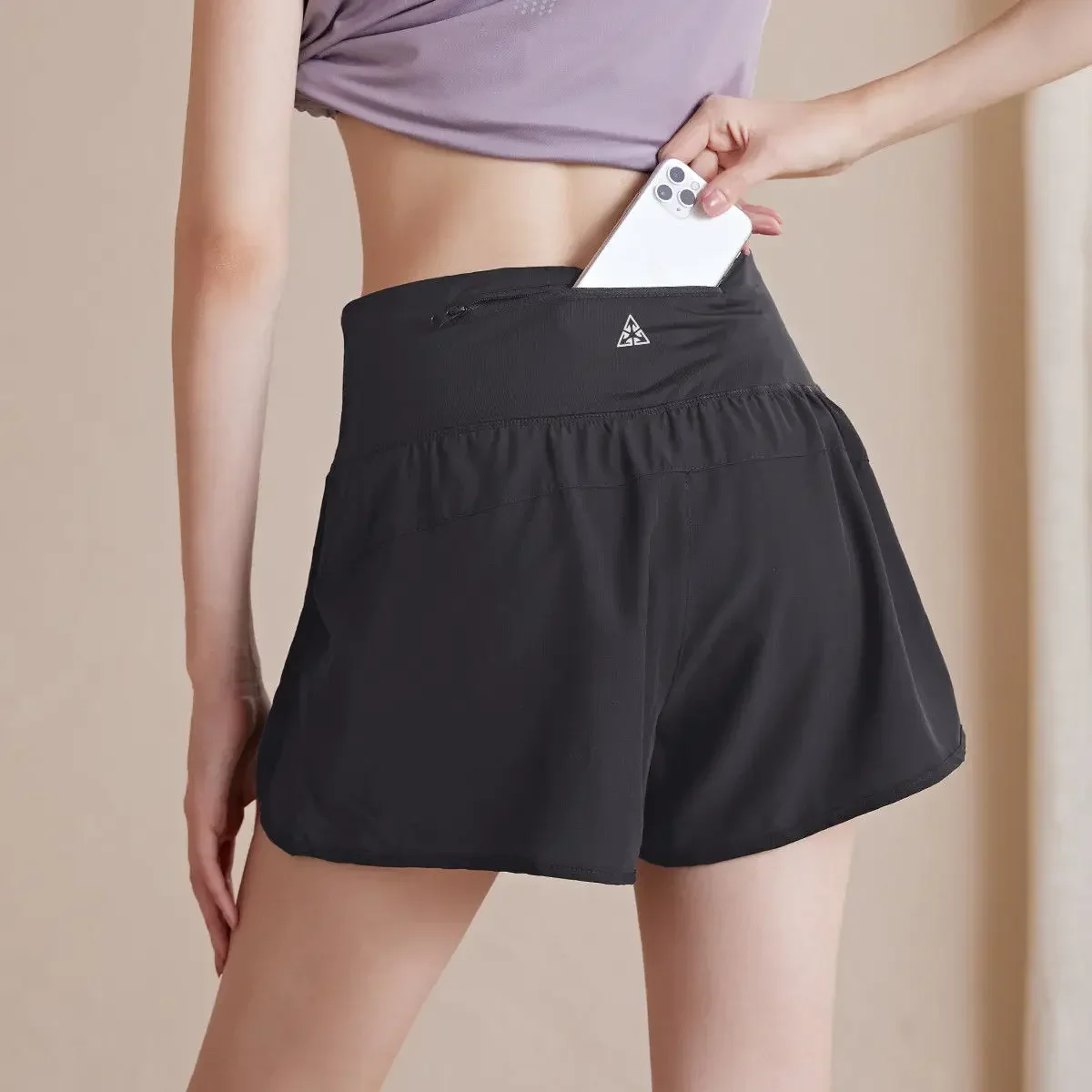 Quick-drying shorts for women, view-proof yoga pants, professional back pocket for cell phone, running gym pants