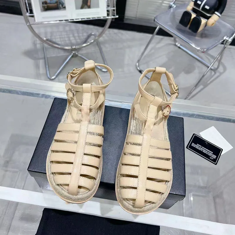 

Summer Sandals Women's Thick Sole Leather Hollow out Women's Sandals Wrapped Toe Beach Shoes Flat Bottom Sandals Women's