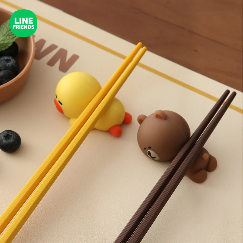 phone holder for car Line Friends Cartoon Creative Personalized Chopstick Rack Chopstick Holder Cute Dining Silicone Small Ornament wooden mobile stand