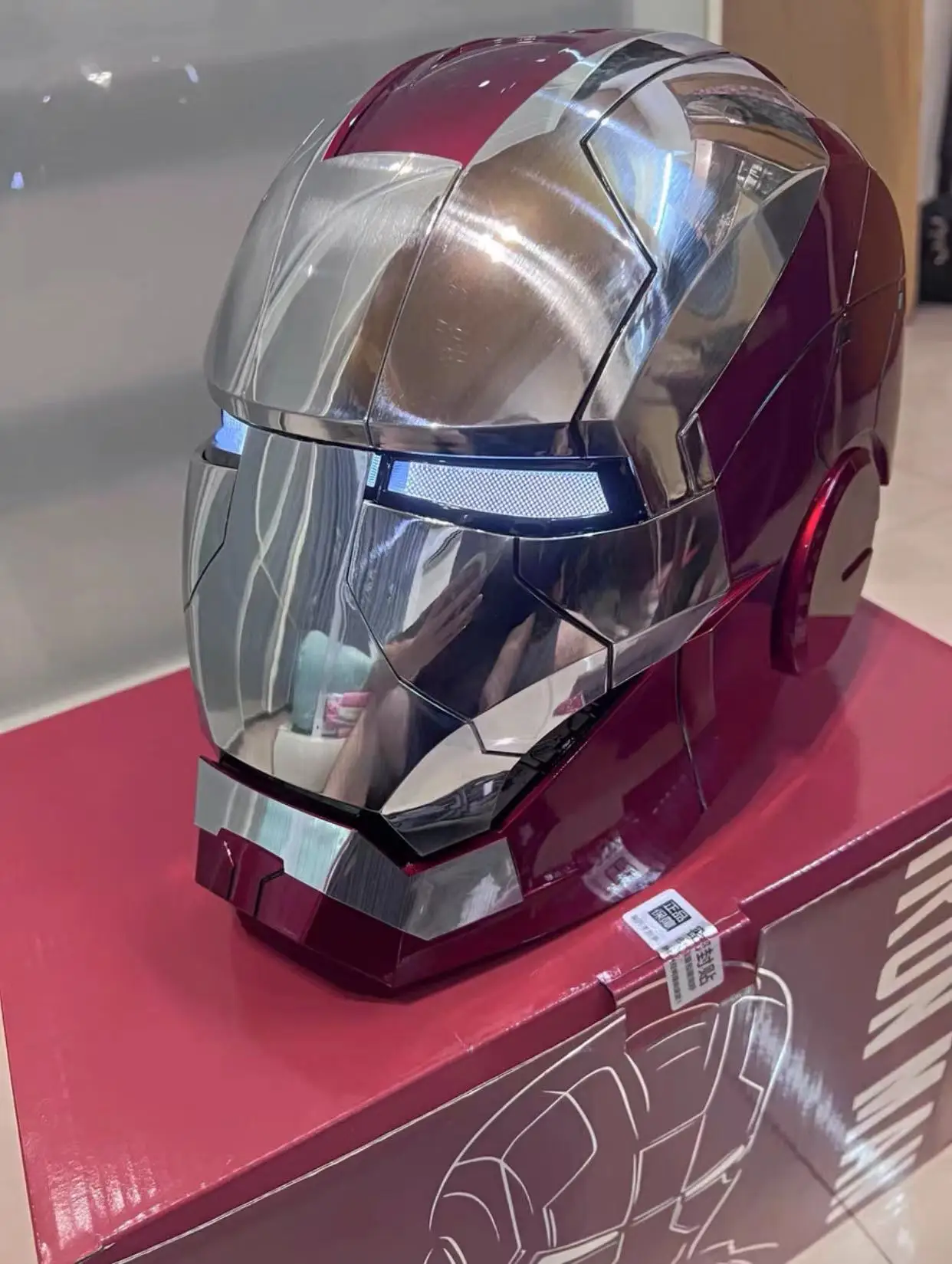 AUTOKING-casco de Iron Man MK5, accesorio de vestir con Control de voz en  inglés, apertura y cierre electrónico, ideal para halloween y cosplay -  AliExpress, image size:1242x1649