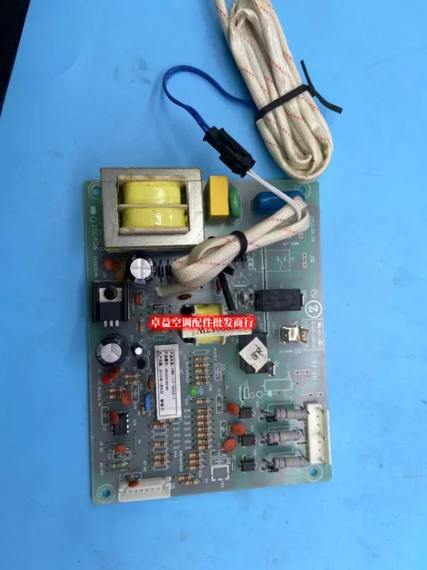 Original new air conditioning computer board control board ZWR-17-3XXS-1 WM101AY008-R