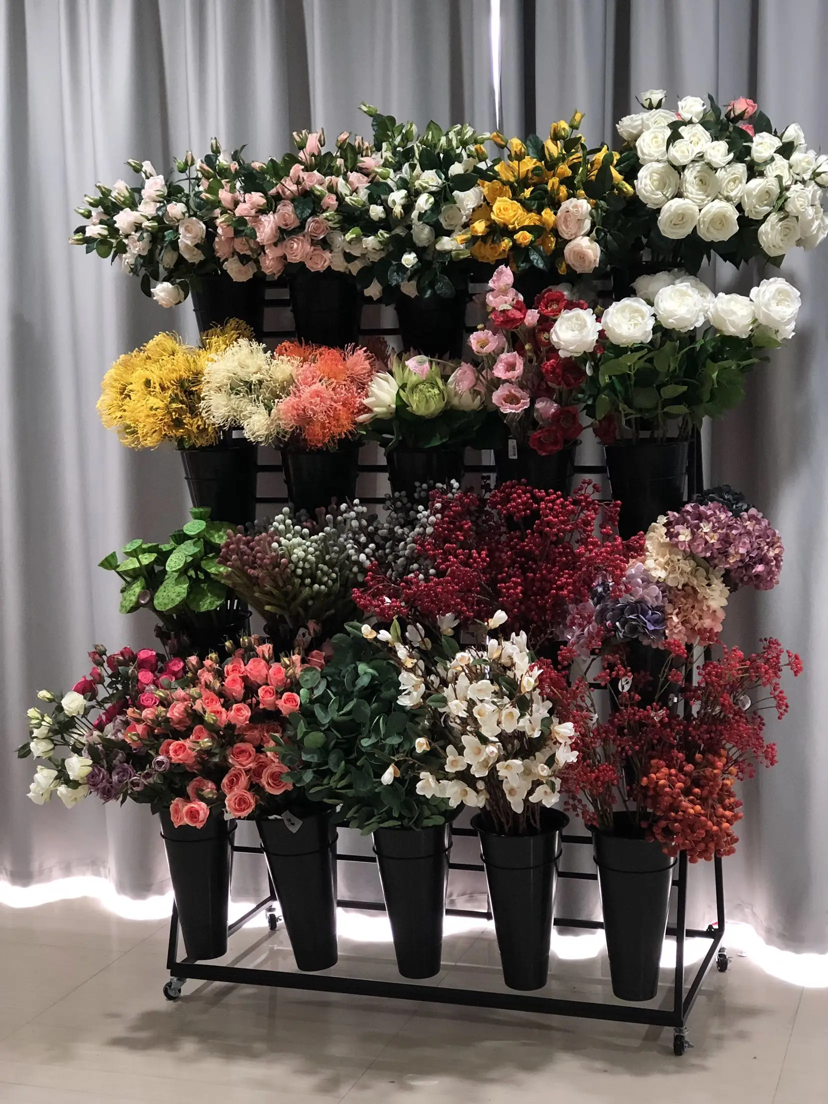 Fresh Flower Shop Metal Stand Movable Iron Multi-layer Flower Display Rack Bucket Rack Balcony Decorations Plant Stand