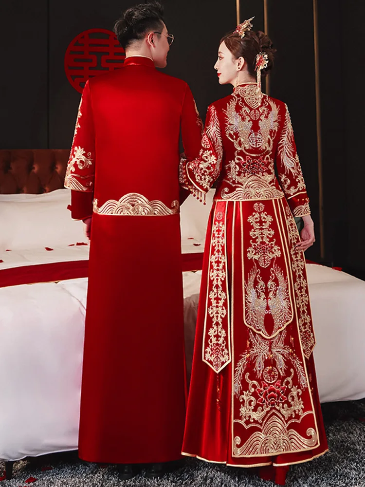 Chinese Couple Vintage Mandarin Collar Cheongsam Toast Clothing Costume Dragon and Phoenix Embroidery Wedding Dress