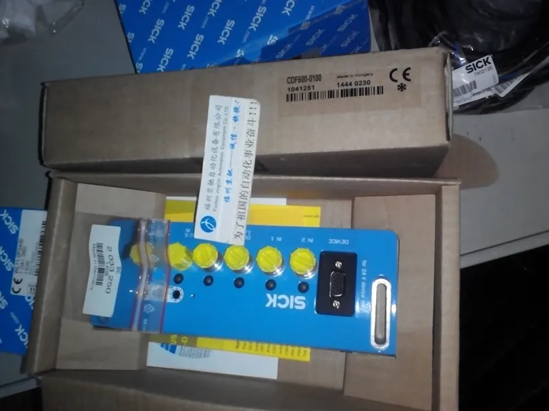 

SICK 1041252 CDF600-0110