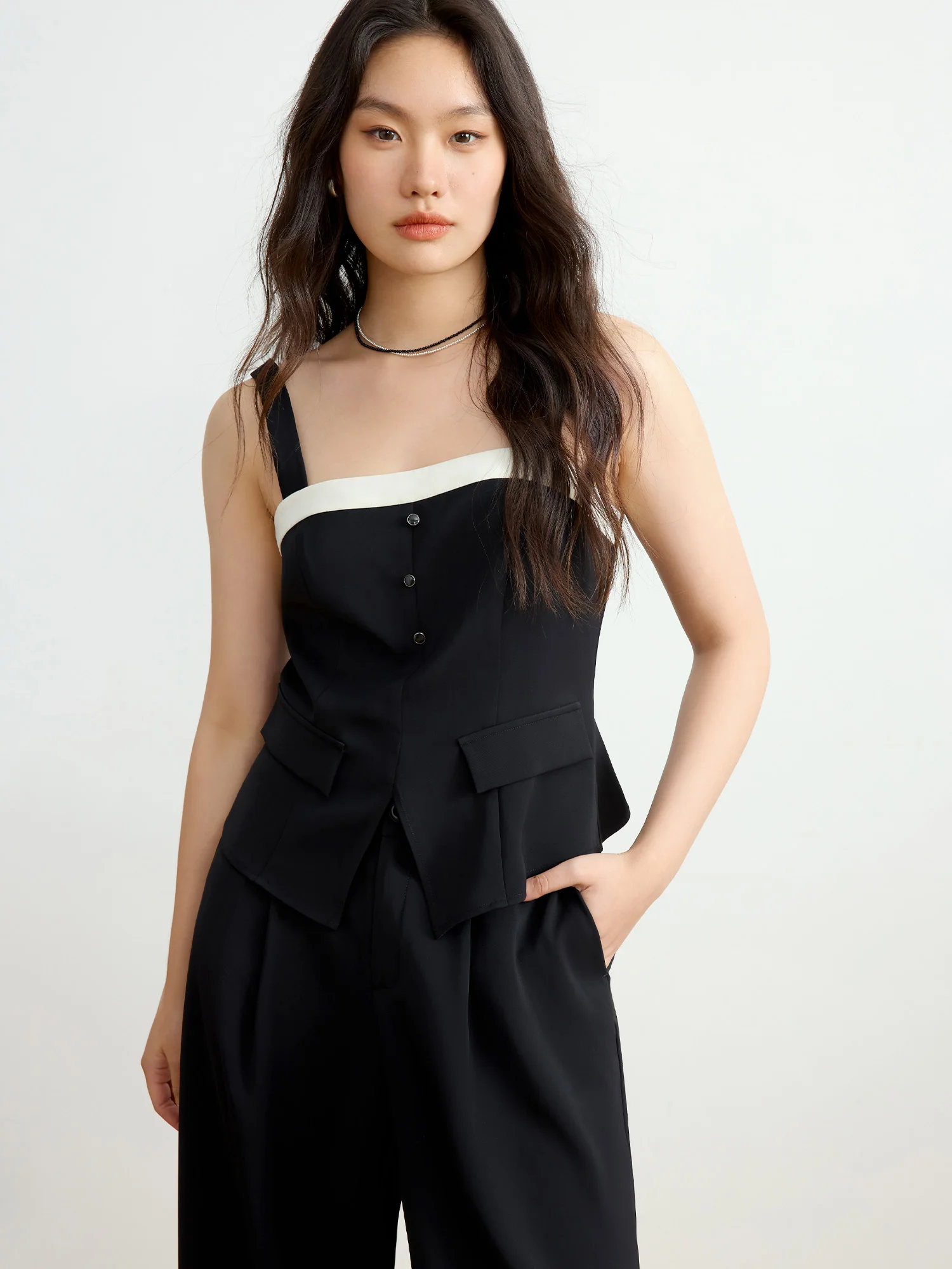 Description Picture 5 of itemDUSHU Women Vest Coat Long Trouser Sets 2025 Spring New Commuter Female Strappy Tops Back Elastic Waist Pant 25DS81158+25DS81247