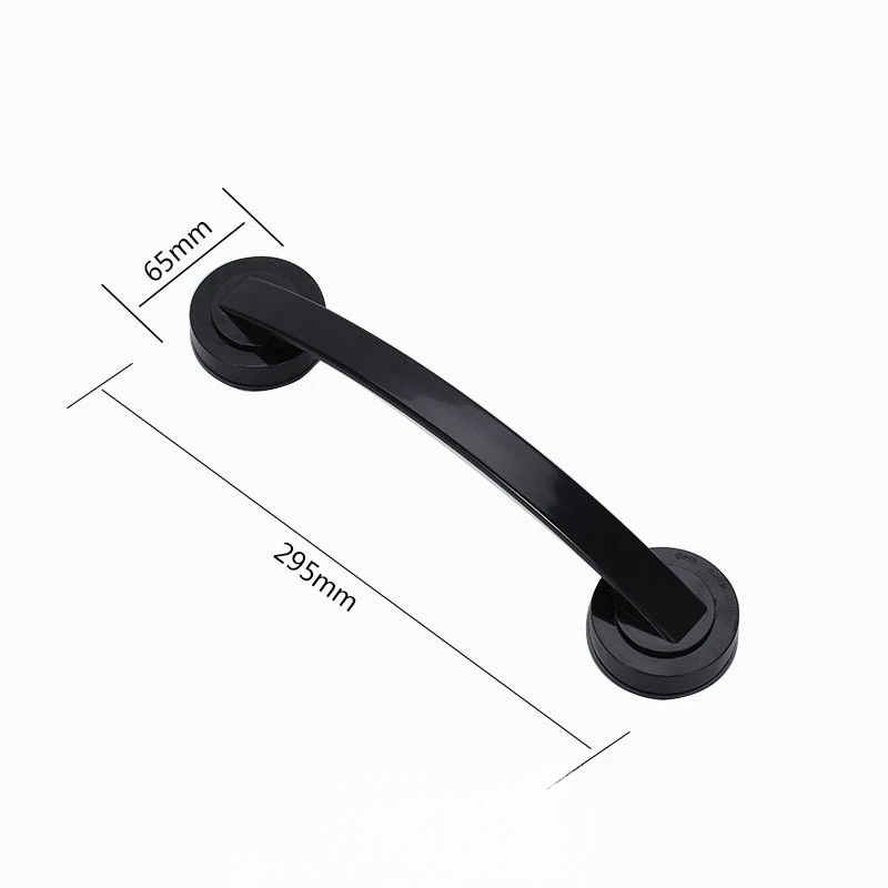 مقبض شفط متين يضمن أمان الباب الزجاجي، مع شريط تثب...