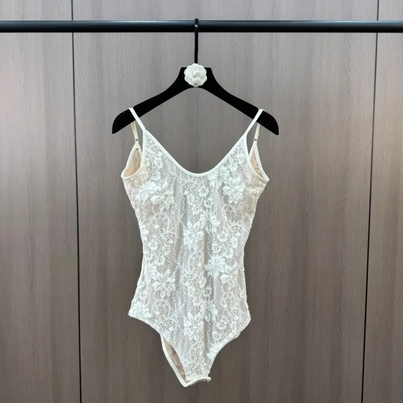 2026 New Arrival Women's Y2K Bodysuit Style Backless Lace Camisole Spring Summer Slim Fit White Tank Top for Outerwear