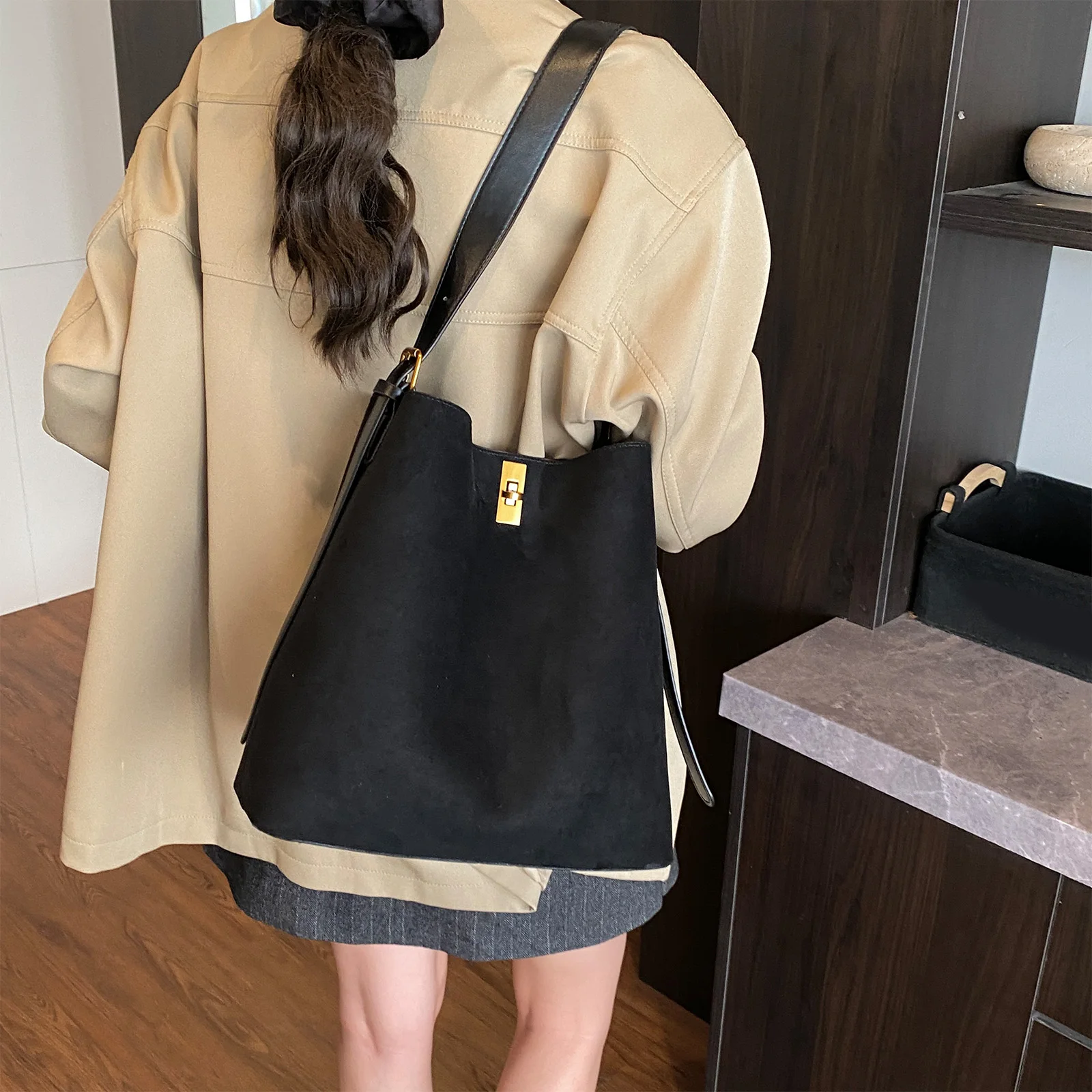 Faux Suede Retro Bucket Shoulder Bag Large Capacity Frosted Crossbody Bag Trendy Underarm Bag Travel Date Work Armpit Bag
