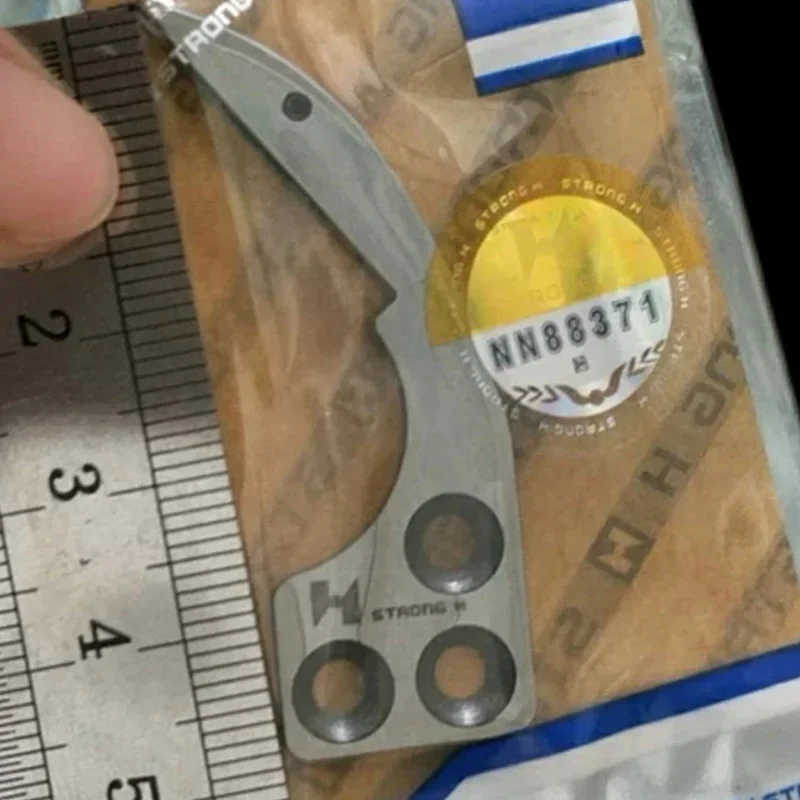 STRONG H Knife 40034923 JUKI MEB-3200 Movable Knife Motorial Knife Three Hole Knives Industrial Sewing Machine Parts Wholesale 2