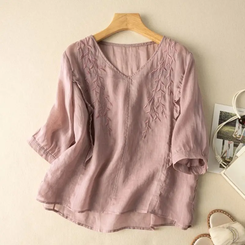 2024 Summer New Women's Pullovers Minimalist Commuter V-Neck Embroidery Elegant Loose Comfortable Three Quarter Chiffon Tops