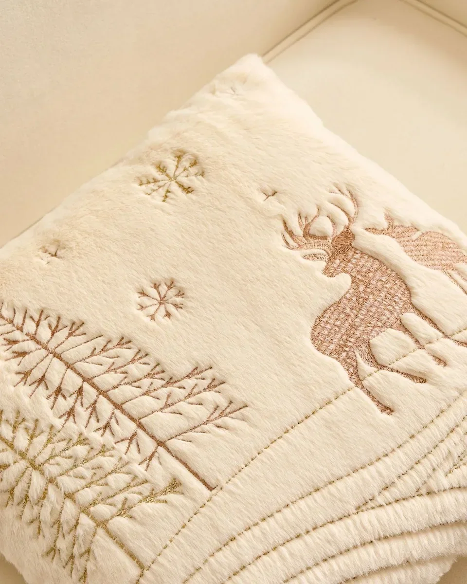MyGiftHome Christmas Embroidered Cushion Cover Pillowcase