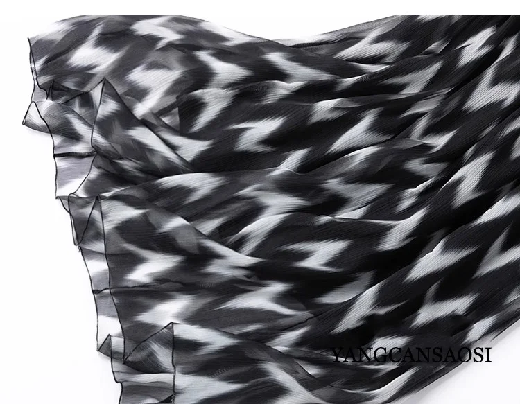 Psychedelic Black and White Double-layer 100% Natural Mulberry Silk Romantic and Elegant Elastic Waist Large Swing Beach Skirt