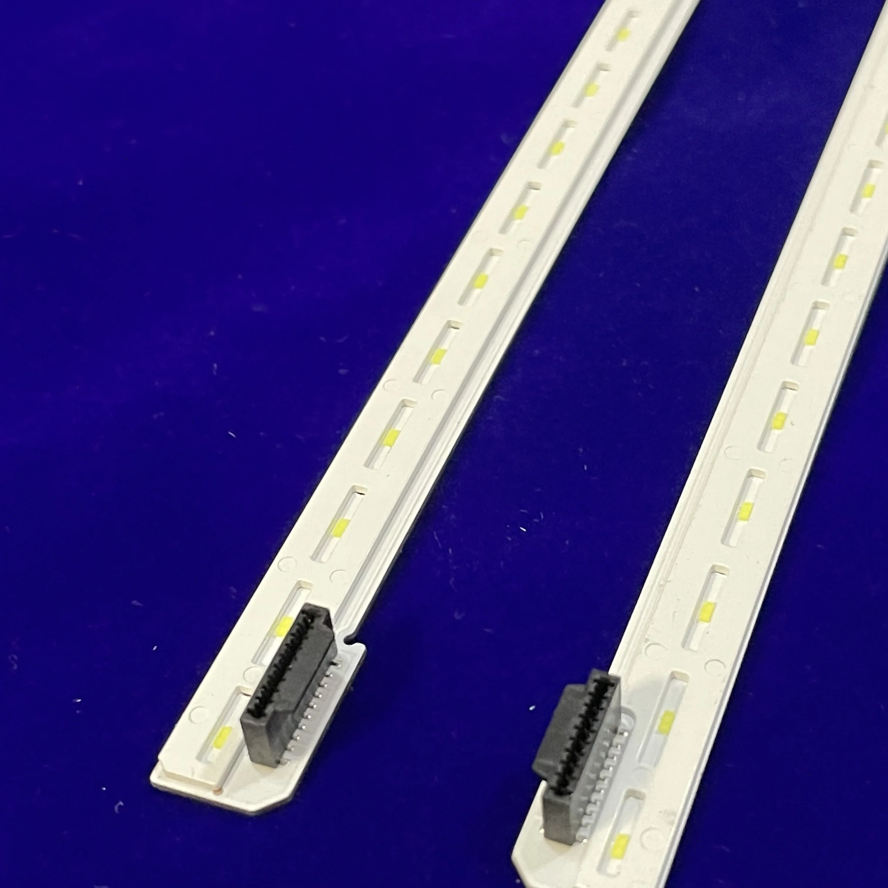 713MM LED 스트립 66 램프 65인치 V17 ART3 3052 REV0.3 6916L-3051A 6916L-3052A 65UV340C-UB 65UK6500 65UK6519 65UK6540 65UK695