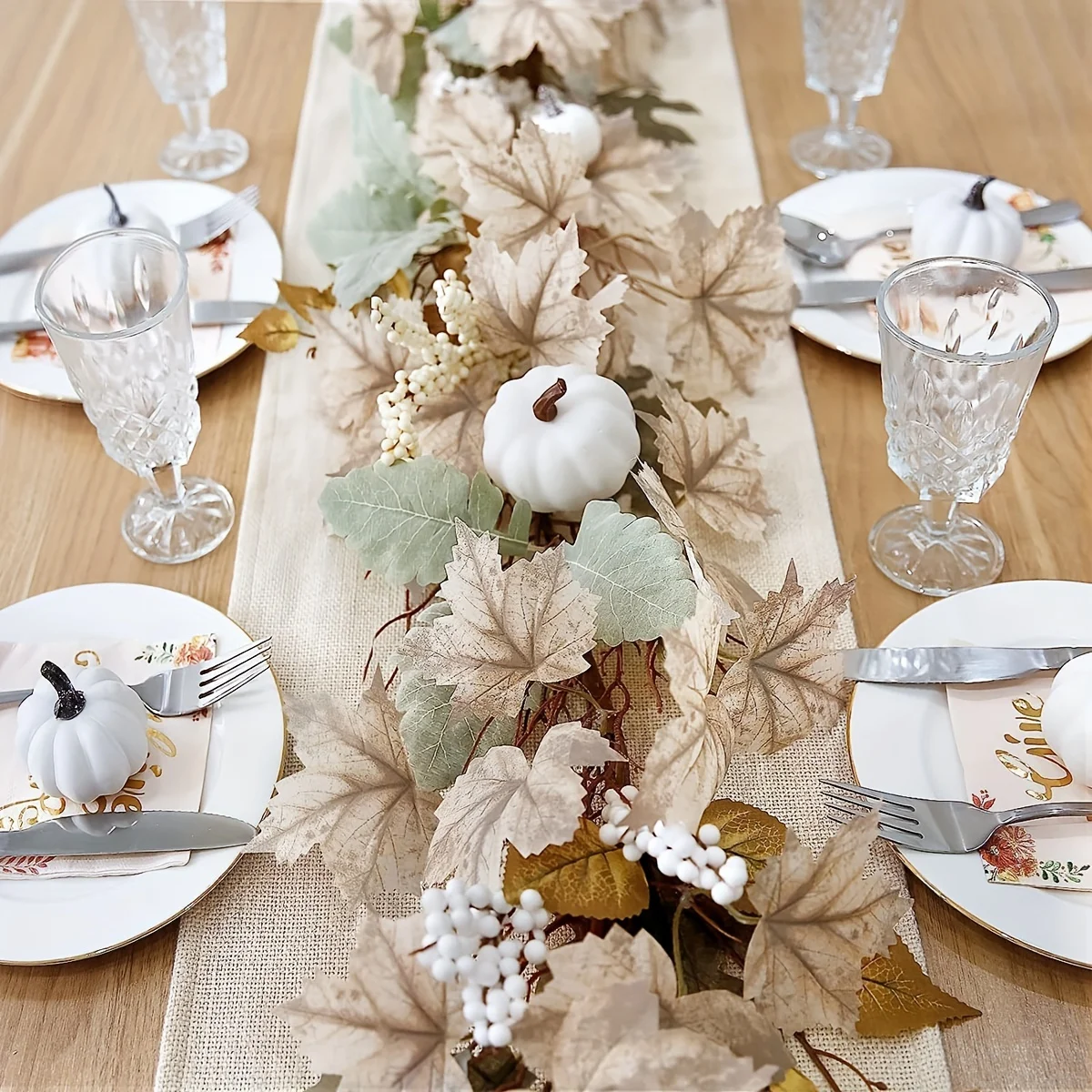 메이플 잎 화환-호박과 베리 문짝 행어, 가정 장식 및 축제 분위기, 1 개