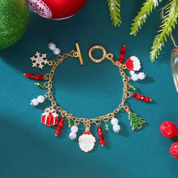 Simpatico braccialetto natalizio con ciondolo alci di Babbo Natale per