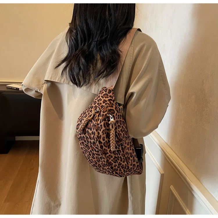 Women's Leopard Print Chest Bag, Autumn/Winter Fashion Crossbody Bag, Trendy Sporty Multifunctional Waist Bag Waist Packs bolsa