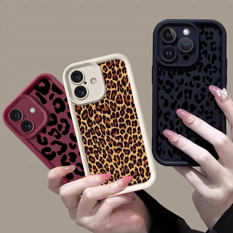 Retro Leopard Phone Case - Stylish Protective Cover