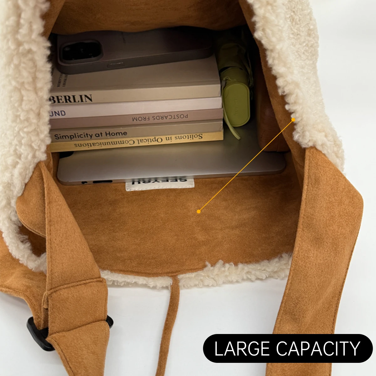 Autumn and Winter New Lamb Wool Tote Bag, Relaxed Plush Shoulder Bag, Large Capacity Furry Crossbody Bag for College Students and High School Students