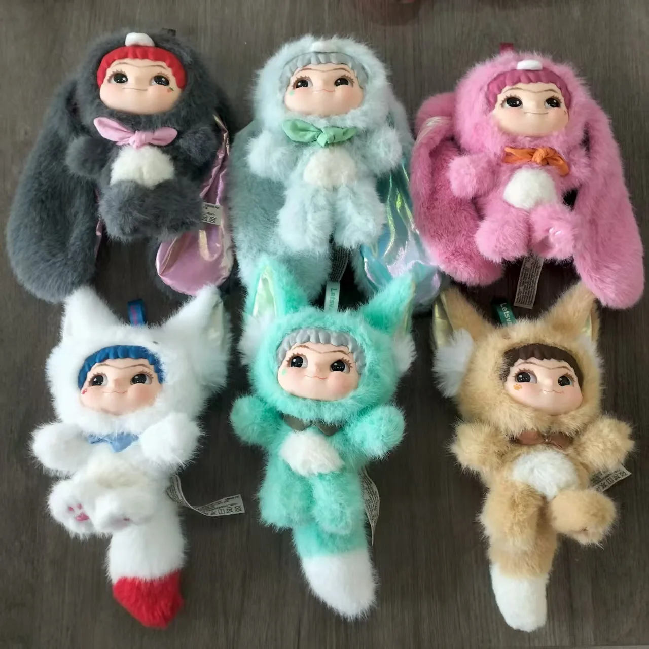 ぷぅちゃん　2点セット Wakuku V2 Fox and Bunny Trick Or Treat Series Plush Vinyl Blind