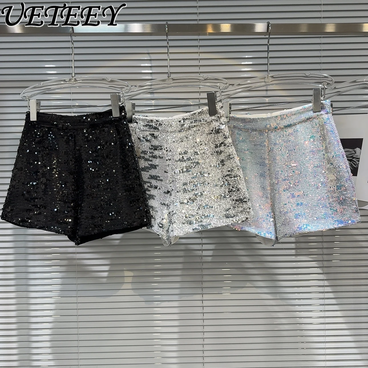 

2024 Summer New Heavy Industry Gradient Sequin Design Short Pants Catwalk Hot Girl Performance Three-Point Fashion Shorts