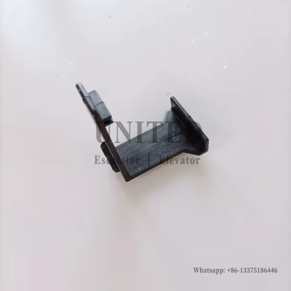 10pcs FAA370B1 Elevator Door Skate Parts Black L-Shaped Bracket For AT120