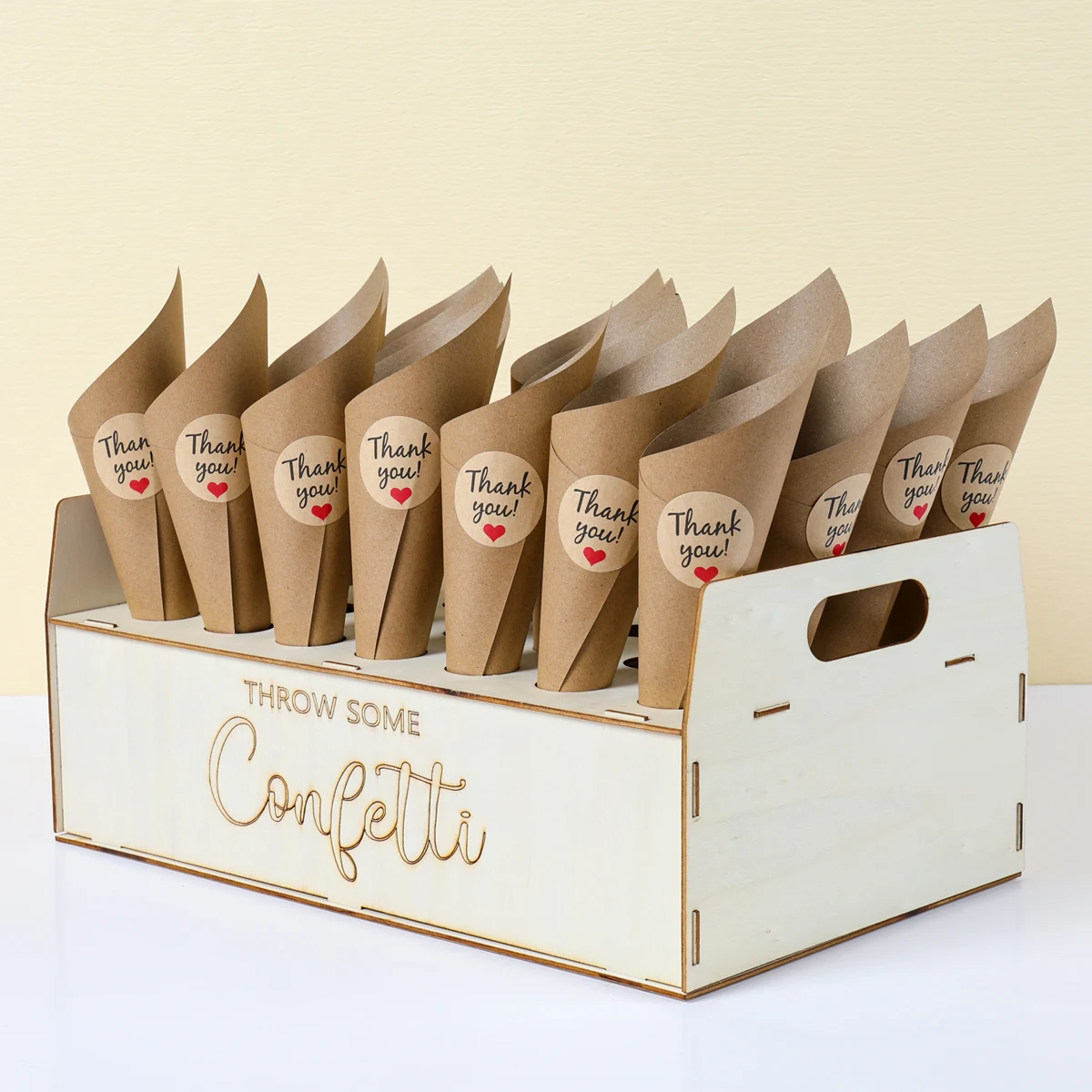 WoodWeddingKraftPaperConfettiConesHolderSupportForWedding