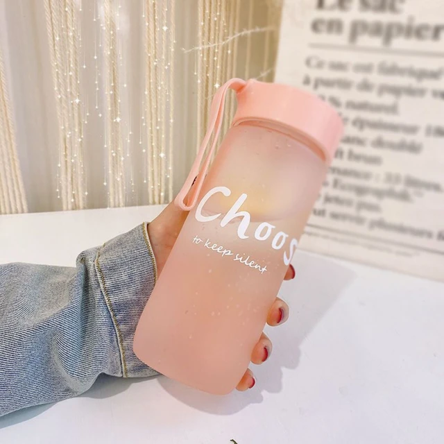 1pc Matte Finish Daisies Water Bottle