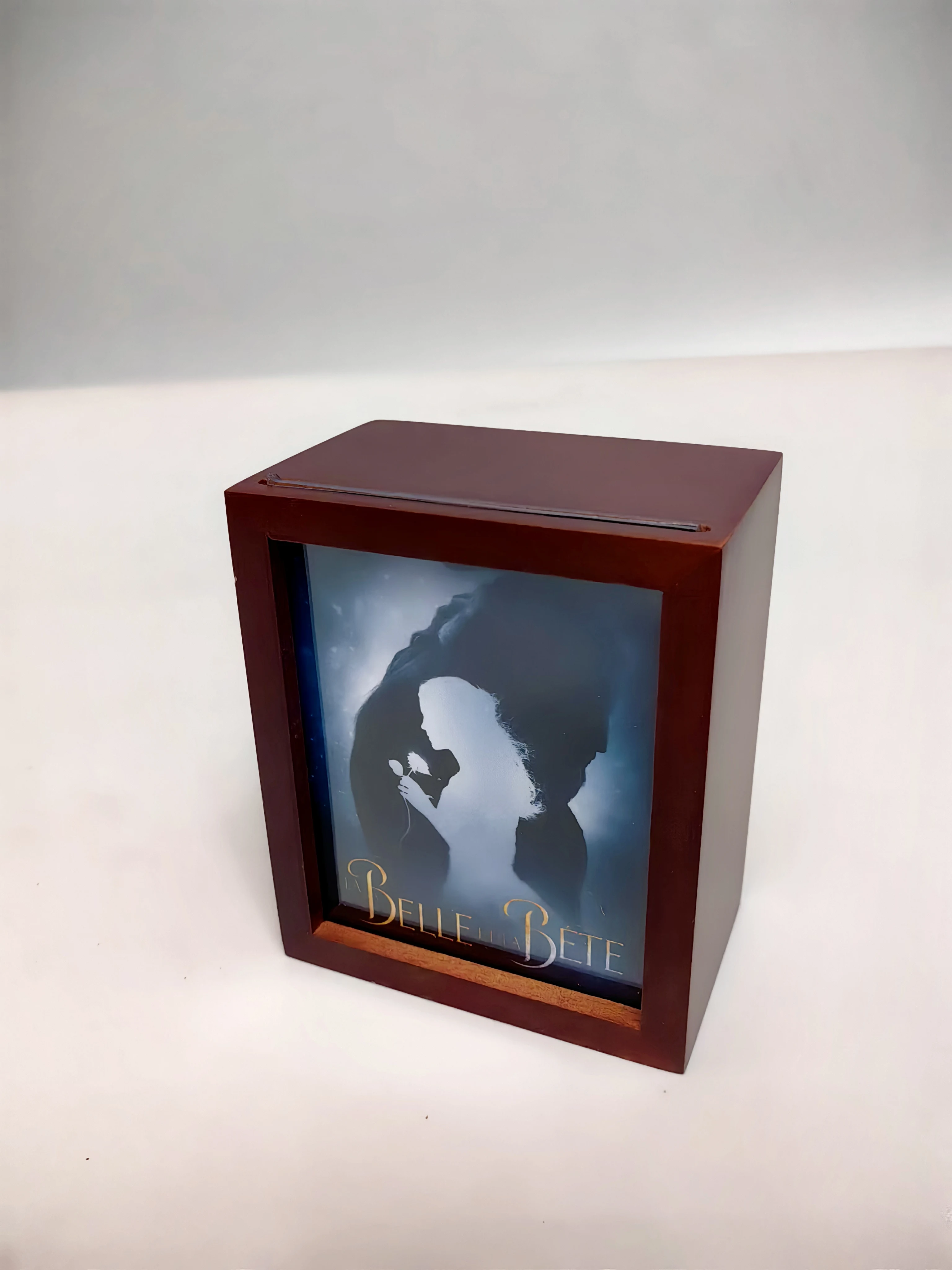 MissLiGarden Wooden Music Box, Picture Frame, 70 Music Options Available.