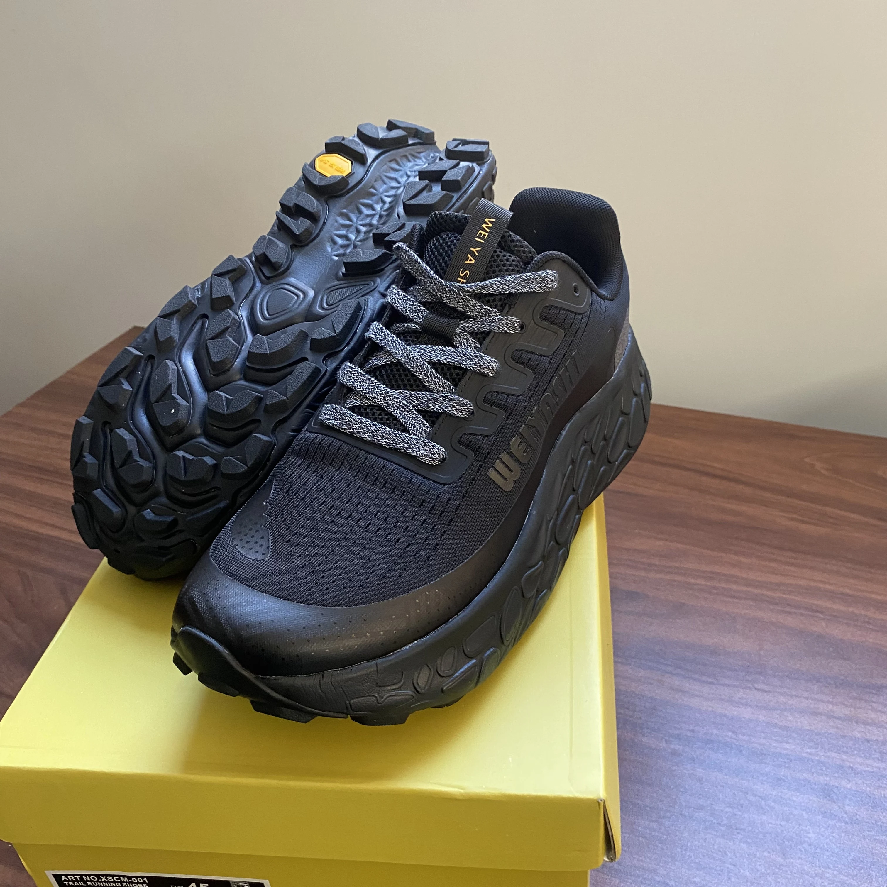 Casual Air Cushion Black Shoes Men Outdoor Breathable  Lace-up Sneakers Running Sports Shoes main image 0