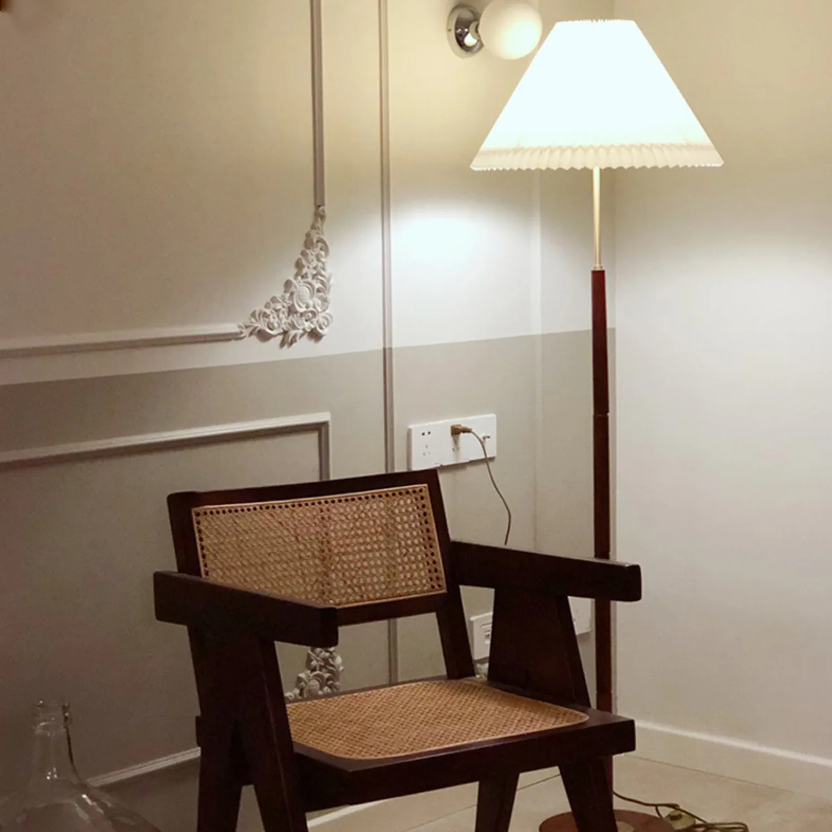 ����� ������ ���ĵ� �÷ξ� ����, ���� ��Ʈ �߰� Led ���̺� ����, ���Ÿ� �Ž�, �Ž�, ħ�� ��� ���