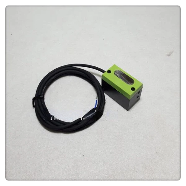 

Applicable to Xiaosen Printing Machine Accessories/Komori Xiaosen Printing Machine Sensor Electric Eye High Quality