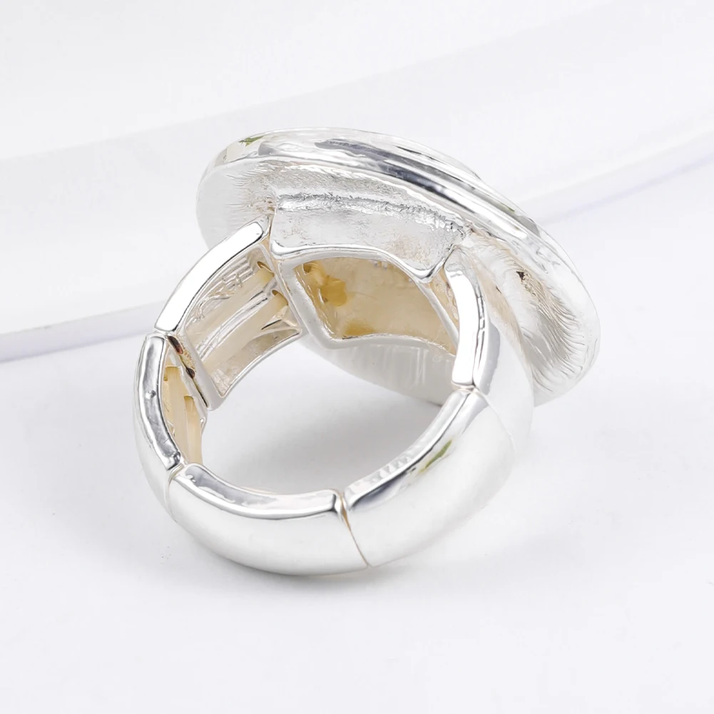 Cring Coco  ö   ձ ݼ    ο    ȥ  