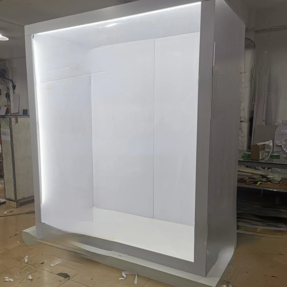 

Backdrop props Vogue Led Photo Booth Box for Wedding Party Decoration