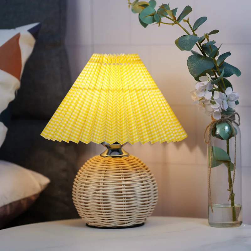 

Vintage Rattan Pleated table lamp For Bedroom Night Lamp Korean Desk Lamp Living Room LED Night Light Pleats Bedside Lamp USB