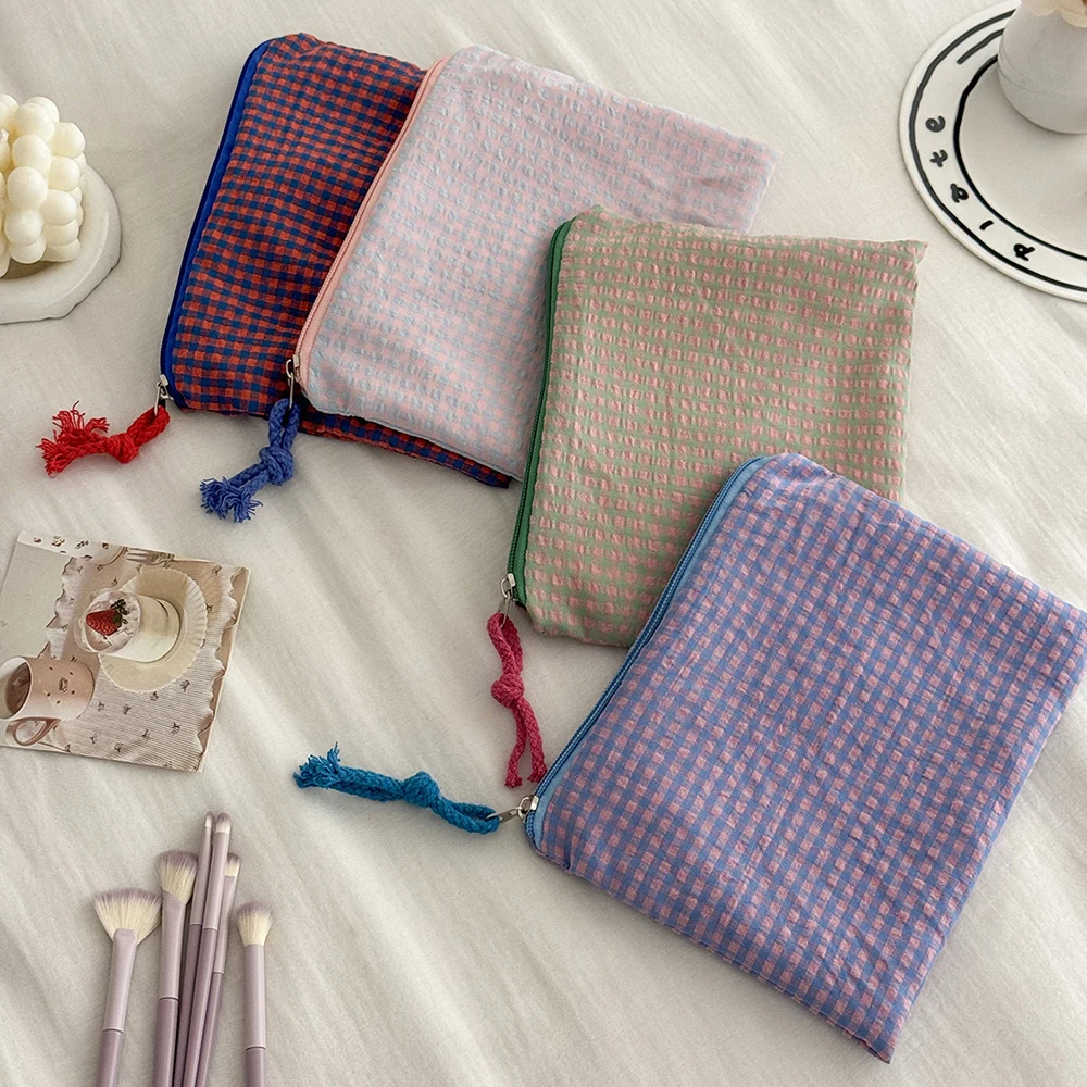 Fashion Simple Mesh Women Cosmetic Handbag Pouch Large Capacity Travel Organizer Makeup Bag Mini Lipsticks Make Up Storage Bag