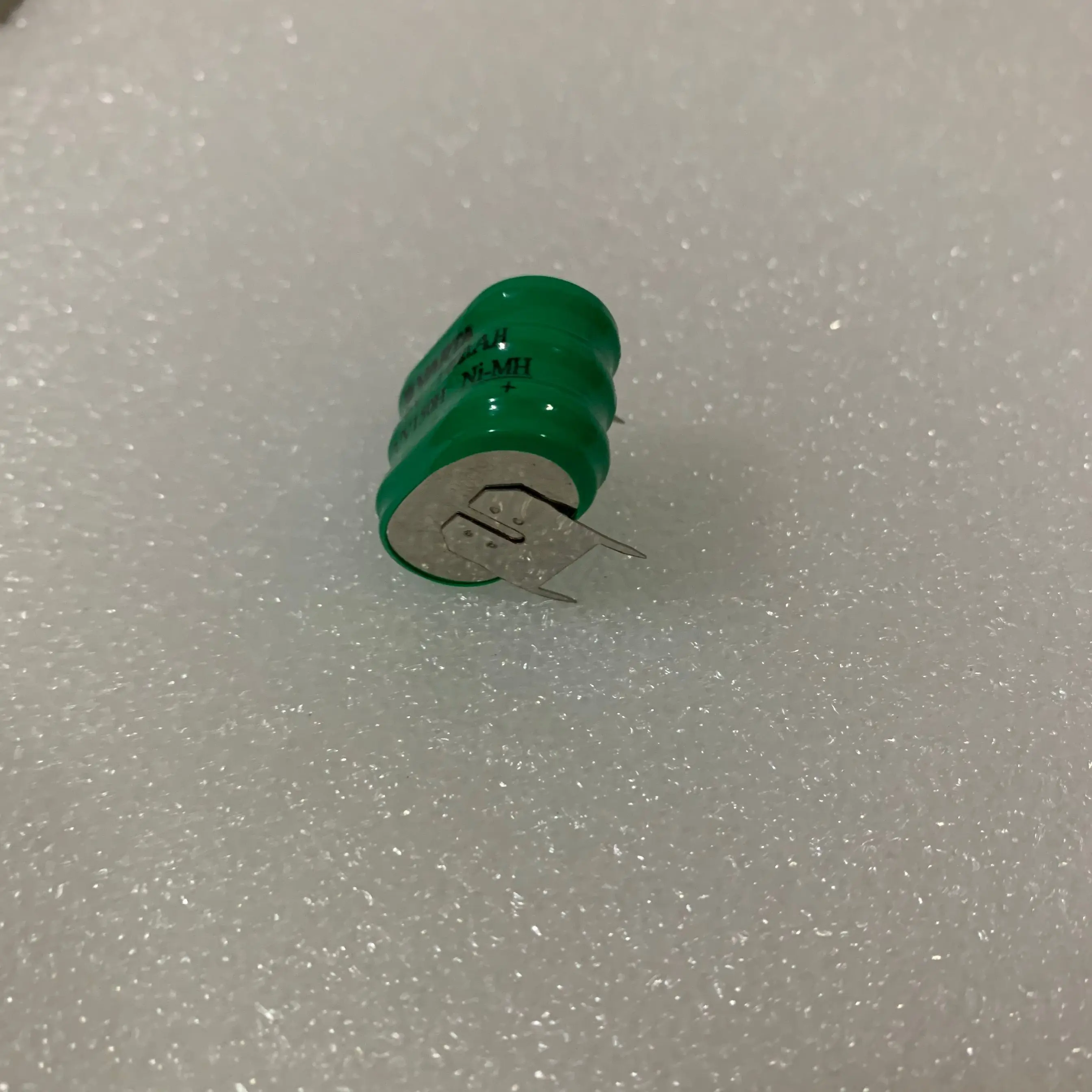 vhbw 5x NiMH pile bouton de remplacement pour type 4/V15H 2 épingles