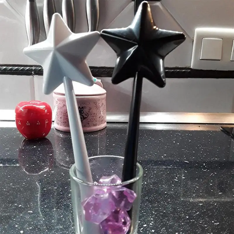 Seasoning jar Salt shaker Spices bottle Salt pepper shakers Portable Pepper Salt Shaker Five-pointed Star Magic Wand Salt Spreader Wand