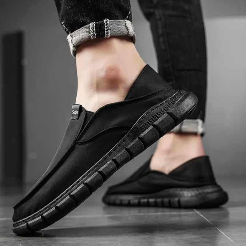 Men's CasualShoes 2024New Fashion Outdoor Walking Flats Comfortable Slip on Loafers Lightweight Sneakers Solid color Board Shoe 5