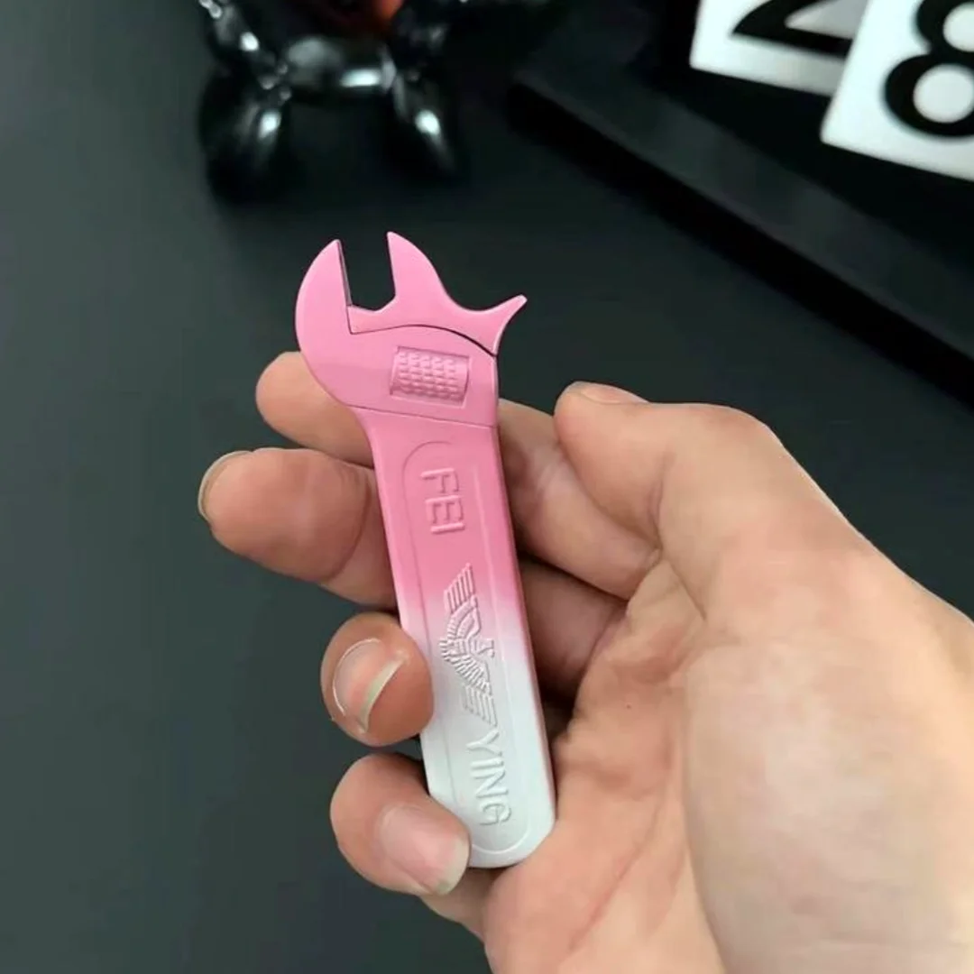 New Inflatable Lighter Butane Torch Cute Mini Pink Metal Lighter Smoking Gadgets For Men Open Flame Cigarette Gift