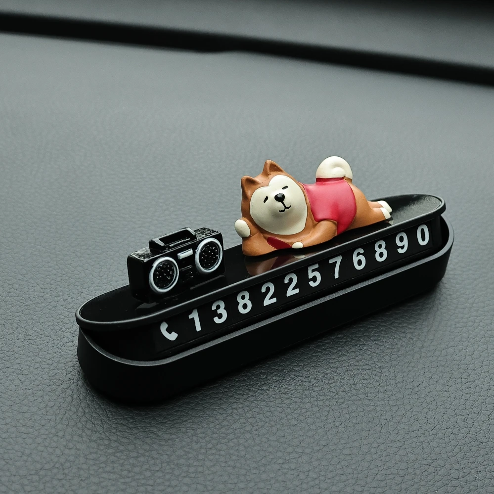 thumbnail image 1 of Letrero de número de estacionamiento temporal con forma de gato en blanco y negro, accesorio y decoración para automóviles de alta calidad, gestión de estacionamiento, 1 of 5