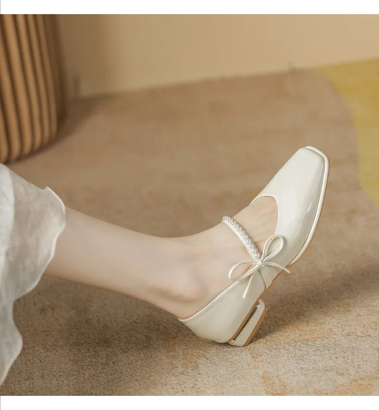Title 5, Ballerine da donna con fiocco, taglio basso. Sc...